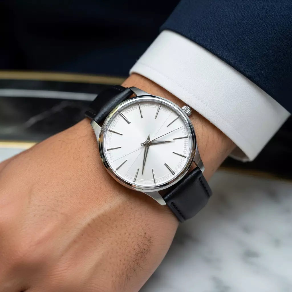Relógio Masculino Analógico Prata Pulseira de Couro Preta Casual Social